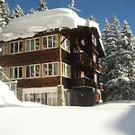 Apartment Suveran 1 Arosa
